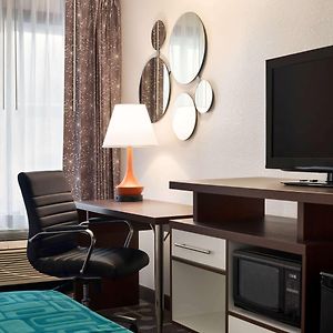 Queen Room Two Queen Beds Disability Access or Non-Smoking
